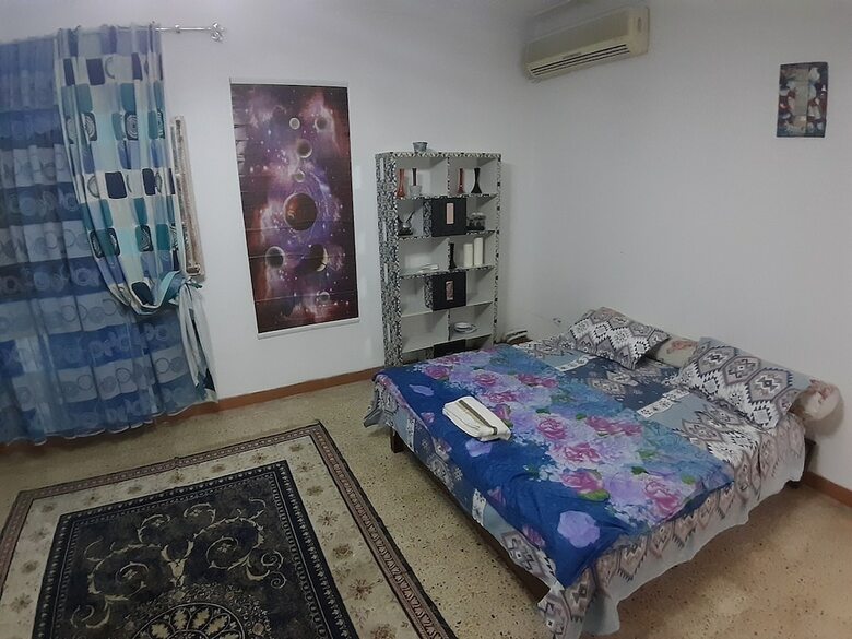 Goldenroom Elbiar