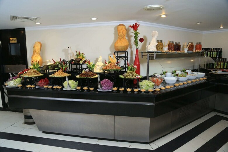 Minamark Resort & Spa