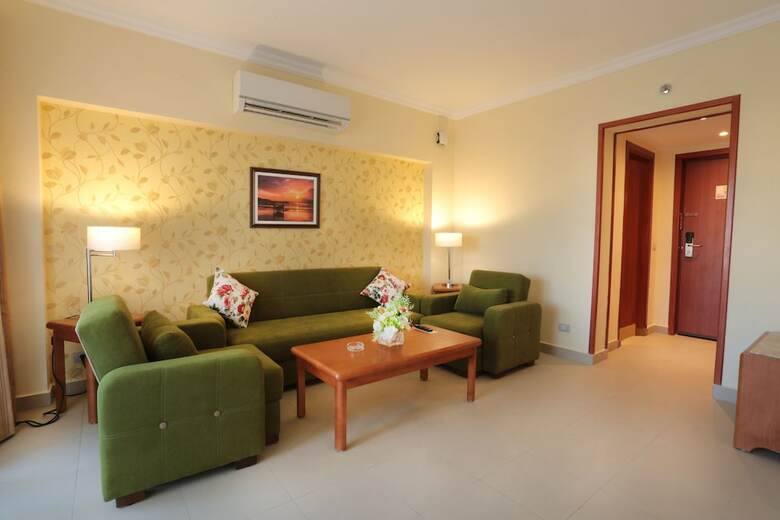 The Grand Plaza Hotel Smouha