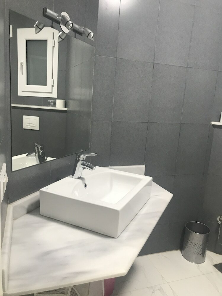 Regency Towers Apartments