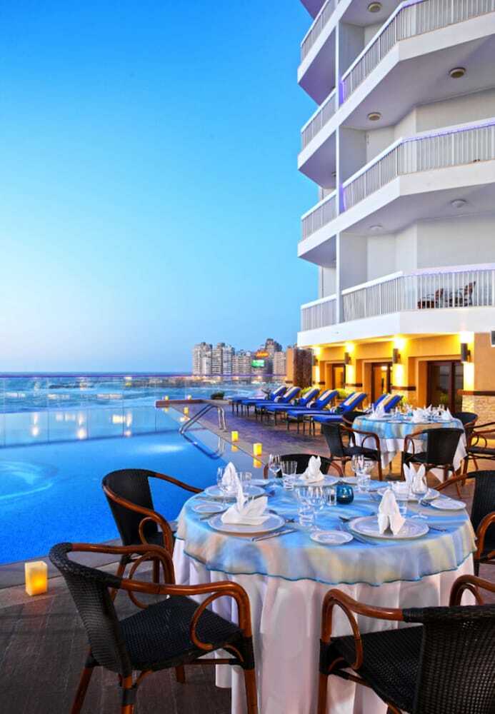 Hotel Hilton Alexandria Corniche