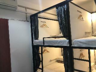Hotel Oss Backpackers Hostel