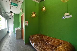 Reddoorz Hostel @ Lavender Street