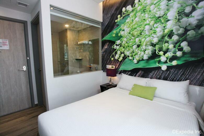 J8 Hotel