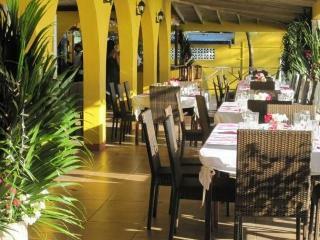 Paradise Beach Hotel