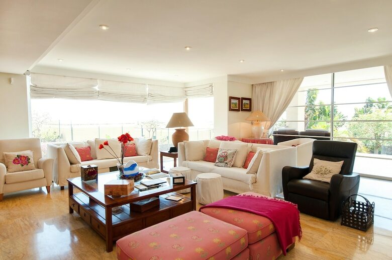 Superb Villa In Sonnenland For 12 Pers