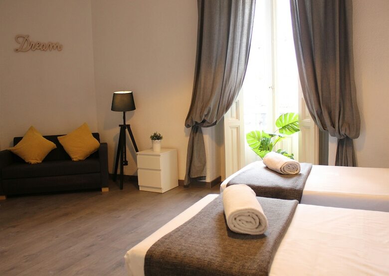 Art Boutique Colon Apartments