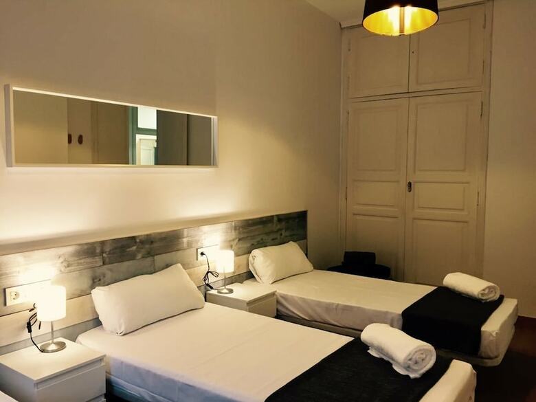 Art Boutique Colon Apartments
