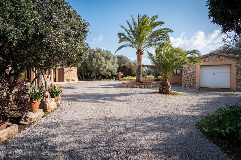 Villa Sa Bassa Llova