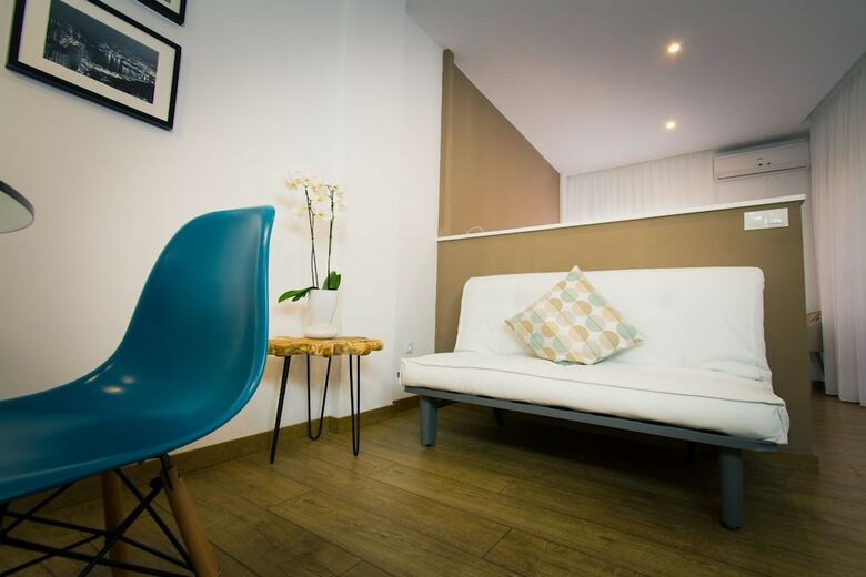 Holidays2malaga Malagueta Apartments