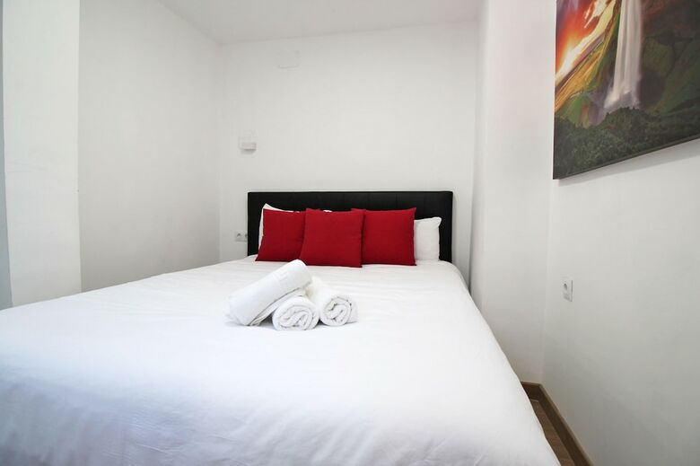 Apartamentos Del Parque Flats Beatas