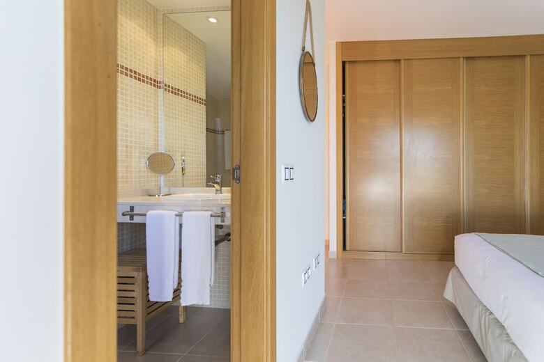 Villas Caleta Beach & Golf