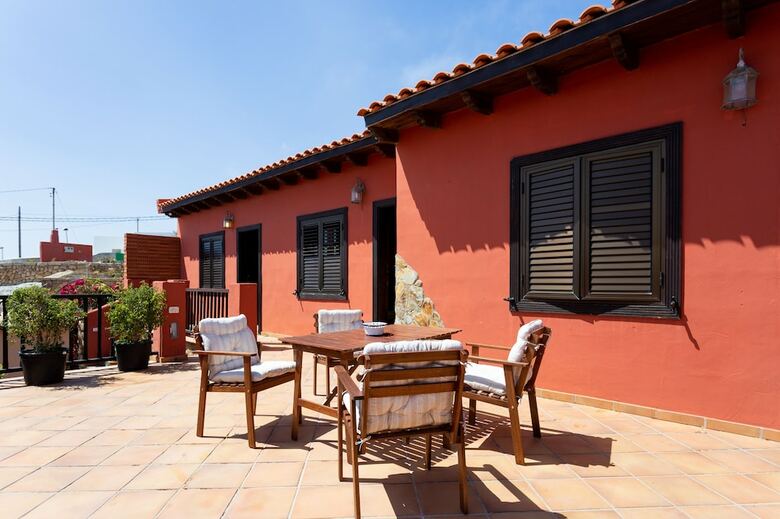 La Casa De Aya