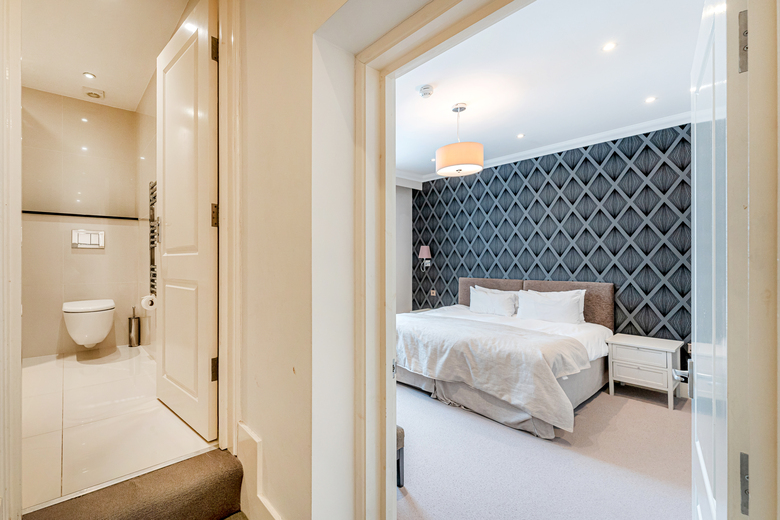 Hotel Ashburn Court