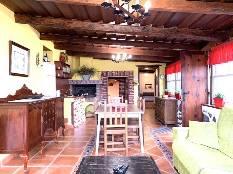 Apartamentos Casa La Paredita