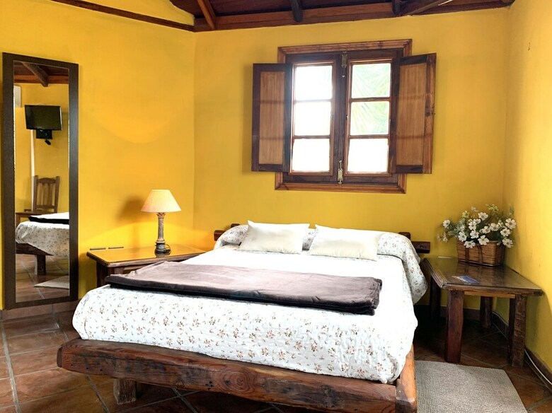 Apartamentos Casa La Paredita