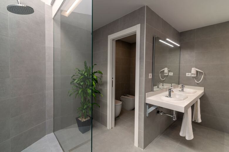 Apartamentos Cordial Mog�n Para�so