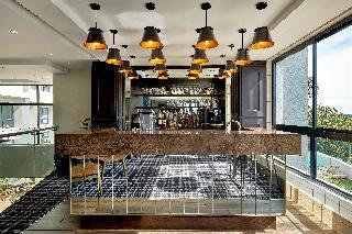 The Regency Apartment Hotel Menlyn