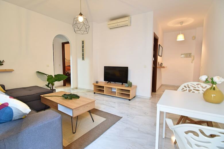 Caleta Homes - Apartamentos Tribuna