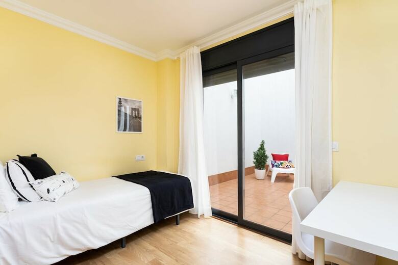 Las Ramblas Apartments By All� Housing