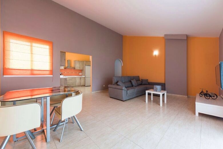 Apartamentos F&m Home