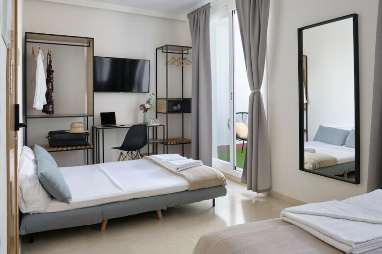 Hotel Sweet Sevilla Suites