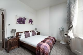 Hotel Chelsea Green Apartments