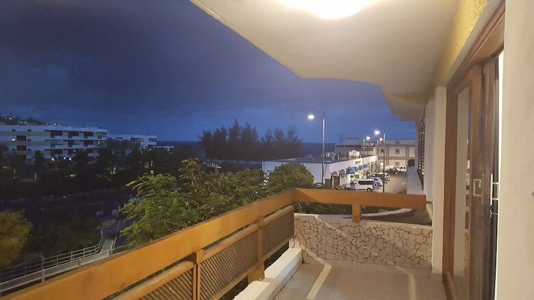Vcv Apartamento Las Rocas Beach