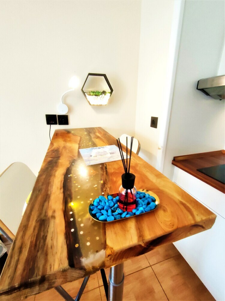 Apartment In 4 Star Hotel 24h