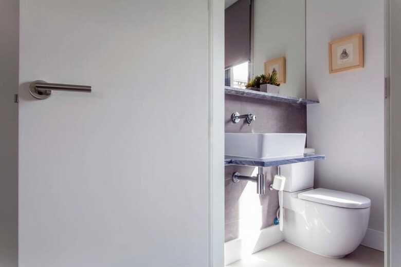 Sevilla Alquila Amplios Apartamentos Duplex En San Bernardo