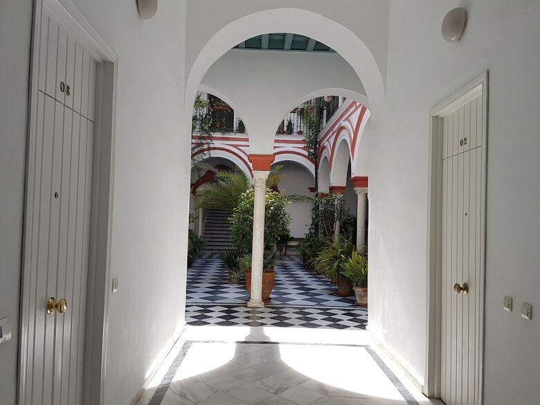 Deluxe Apartment San Isidoro
