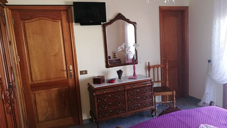 Pension Holiday Home Emblema - Adults Only