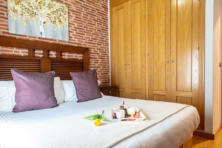 Apartamentos Holidays2malaga Historic Center