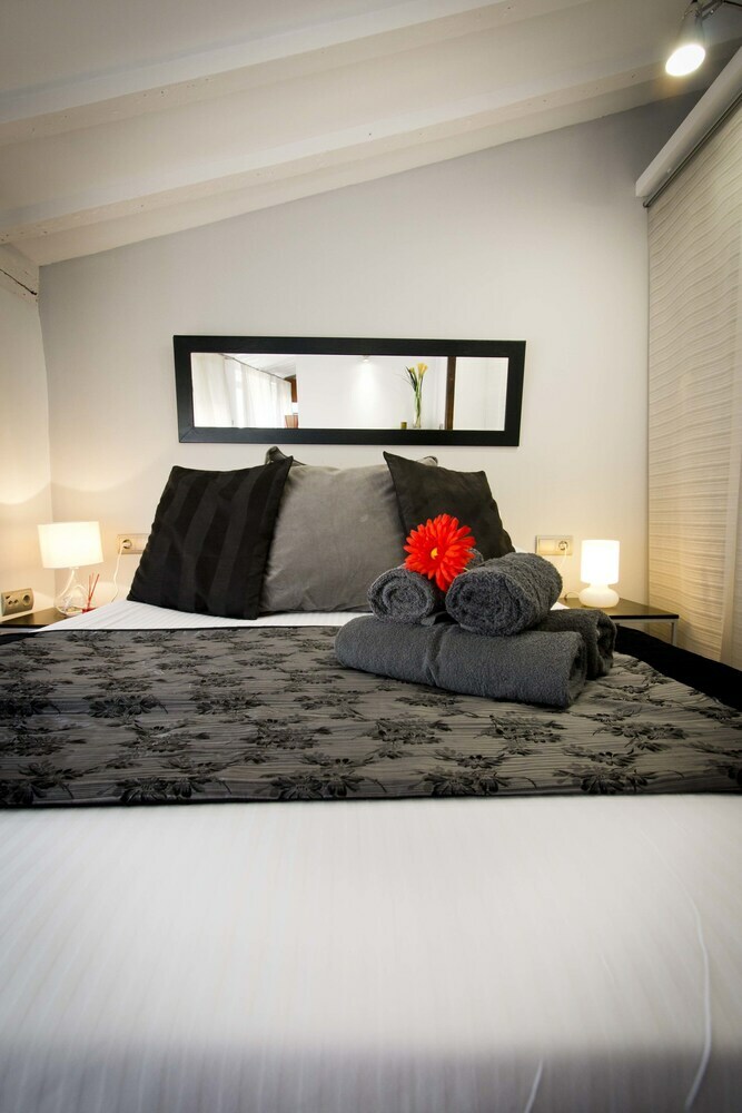 Apartamentos Holidays2malaga Historic Center
