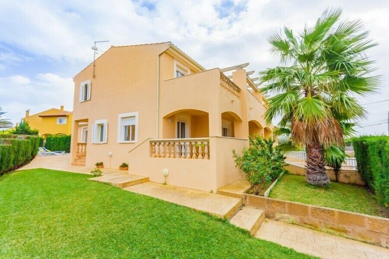Villa Roser