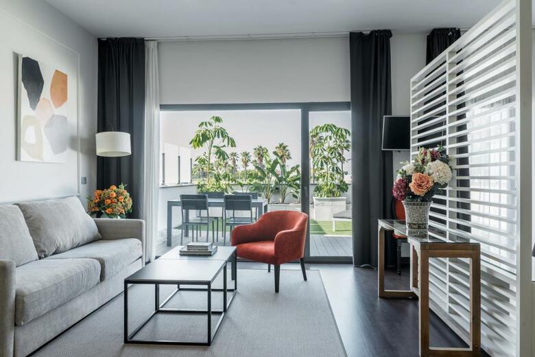 Hotel Sevilla Green Suites