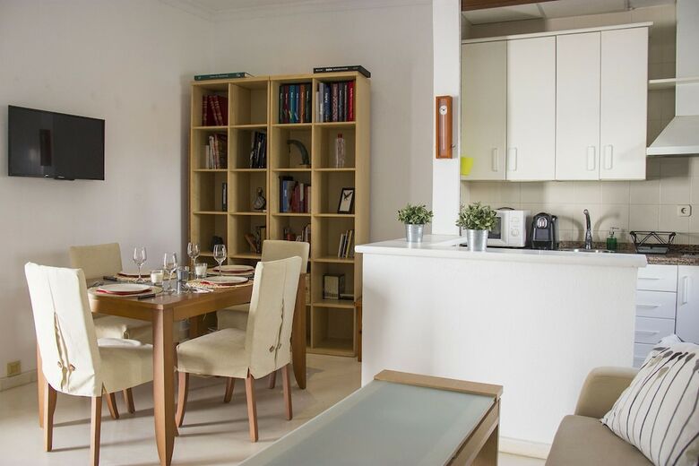 Apartamento En El Coraz�n de Sevilla Junto Giralda