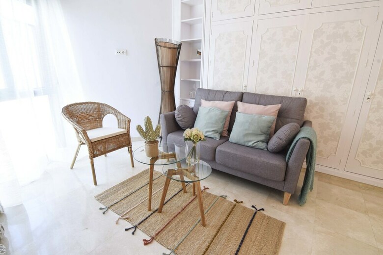 Apartamentos Letmalaga Entremares