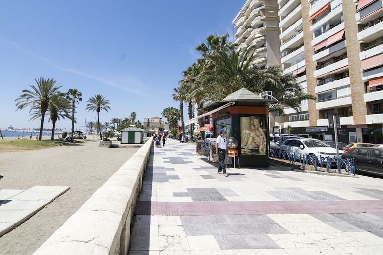 Apartamentos Letmalaga Entremares