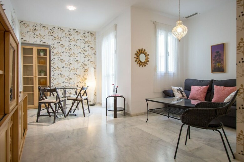 Apartamentos Redes Central Suite By Valcambre