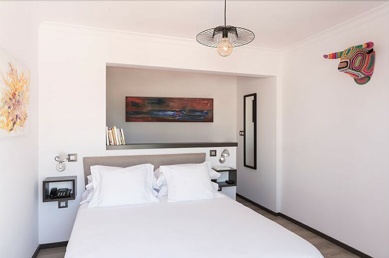 Apartamentos Puerta Catedral Holiday Suites