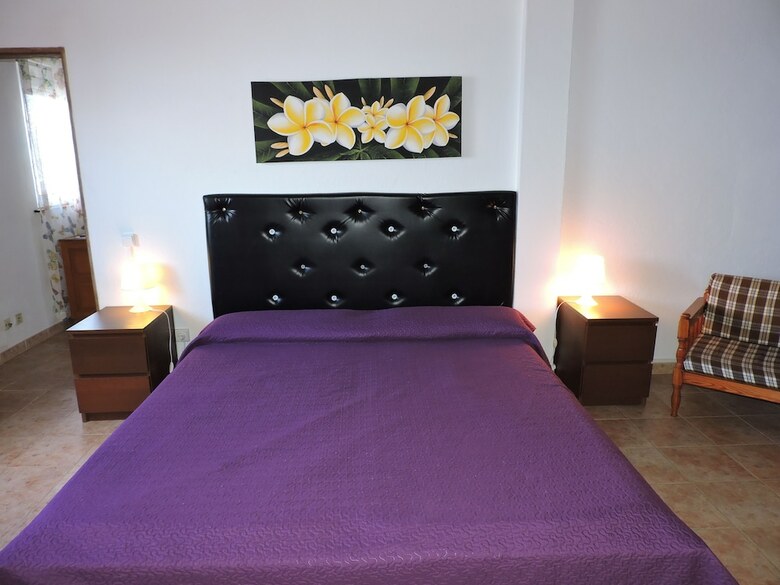 Apartamentos Montebre�a