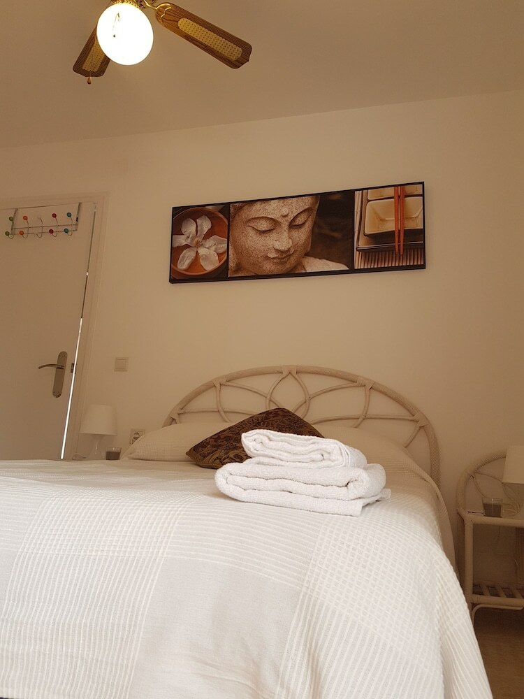 Apartamentos Nervi�n Plaza