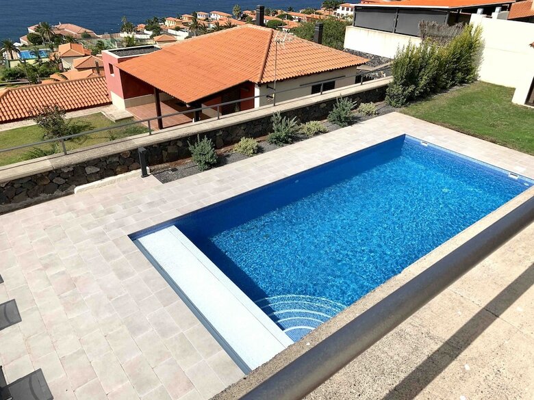 Villa Prime Sea Mountain Views Home With Pool