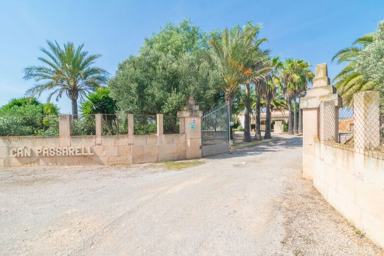 Villa Can Passarell