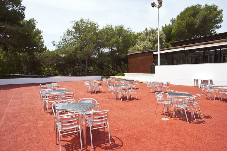 Apartamentos Seth Mestral Y Llebeig