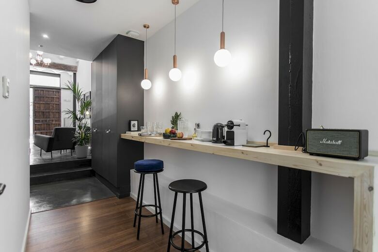 Bed & Breakfast Bubusuites