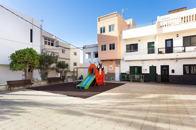 Apartamentos Homelike Stunning Sea Front House + Wifi