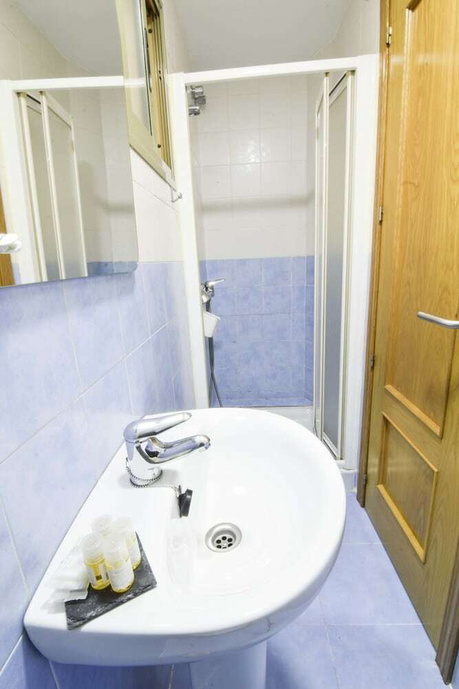 Apartamentos Letmalaga Merced Market