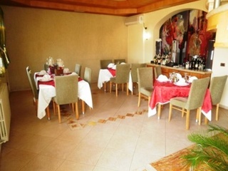 Hotel Residenca Desaret